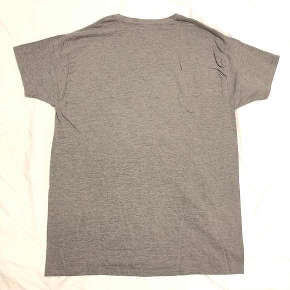 Grey Hanes T-Shirt (x2) - Picture 2 of 2